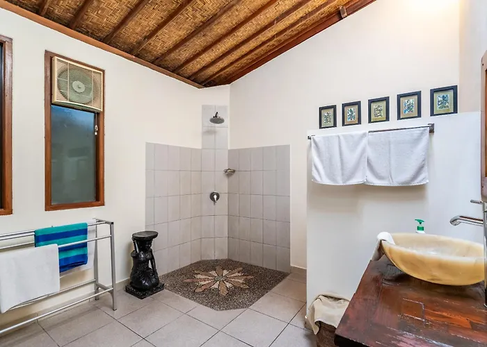 Cantik Villa